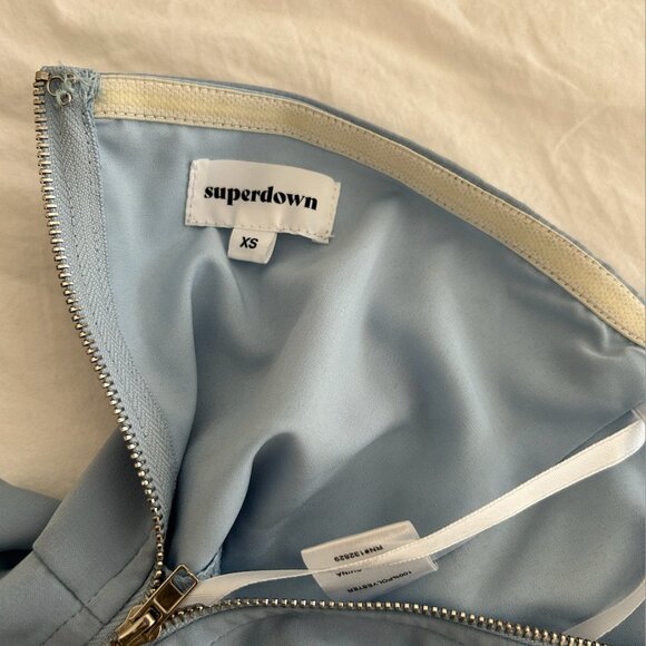 superdown Karlie One Shoulder Top - Picture 5 of 7